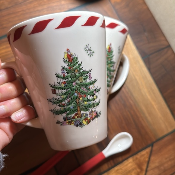 NIB Spode Christmas Tree mug set with spoons - Picture 14 of 16